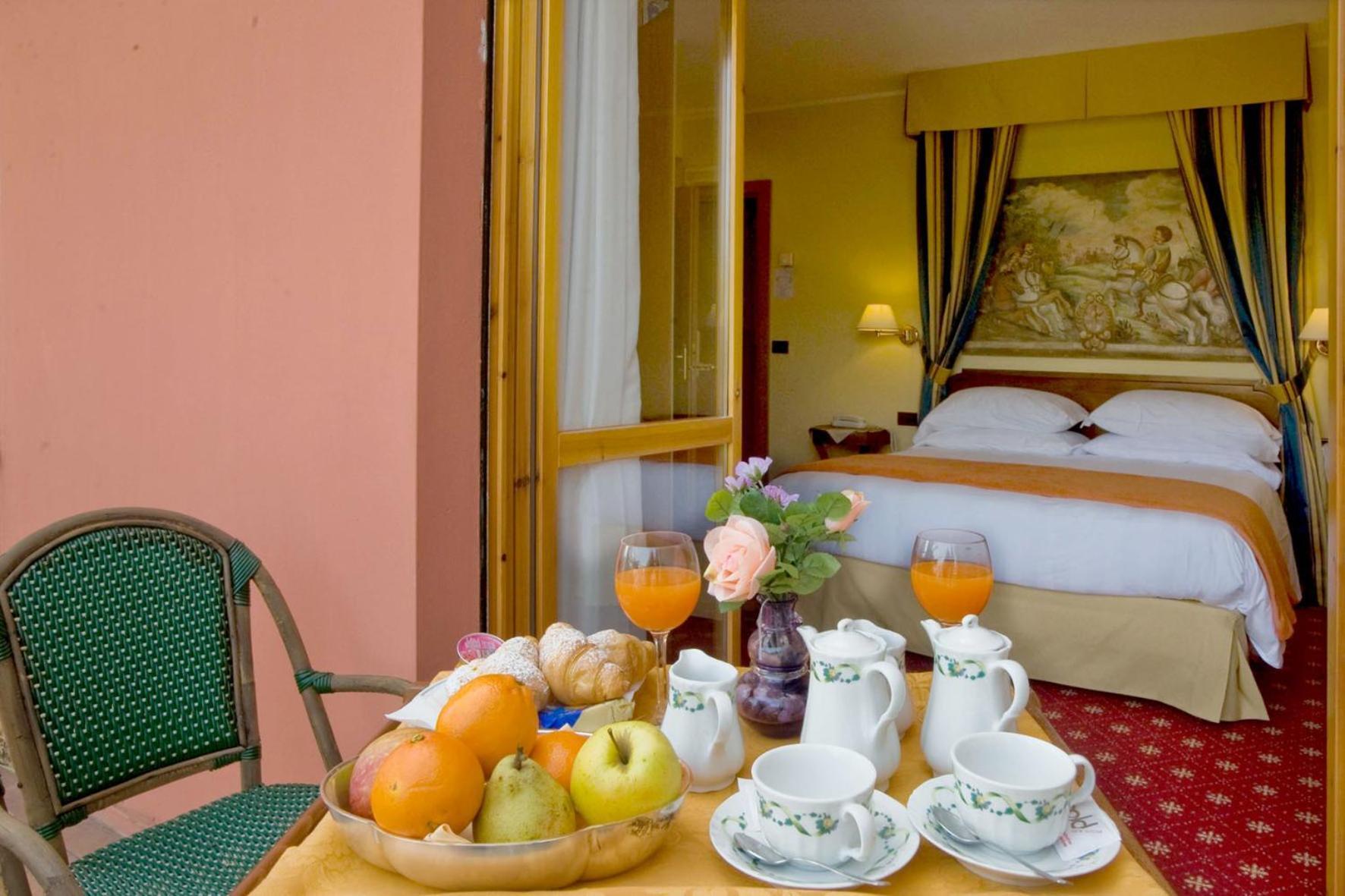 Hotel Ferrari Сальсомаджоре-Терме Экстерьер фото